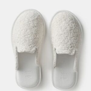 Thuma Cloud Slippers